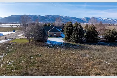 6990 E 1325 N #13, Huntsville, UT 84317 - Photo 24
