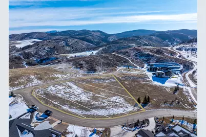 7545 E Dogwood Dr #26, Huntsville, UT 84317 - Photo 4