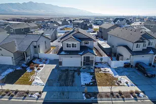 1258 E Sheps Rd N, Eagle Mountain, UT 84005 - Photo 4