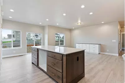1942 W Foxwood Rd #SH384, Santaquin, UT 84655 - Photo 6
