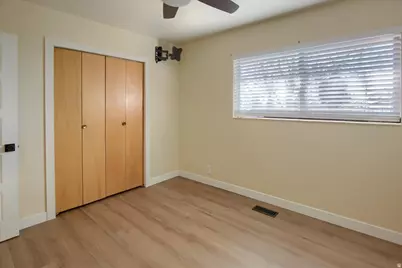 458 W 4125 N, Pleasant View, UT 84414 - Photo 16