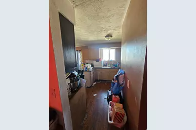 3890 W Burgess Rd, Taylorsville, UT 84129 - Photo 4