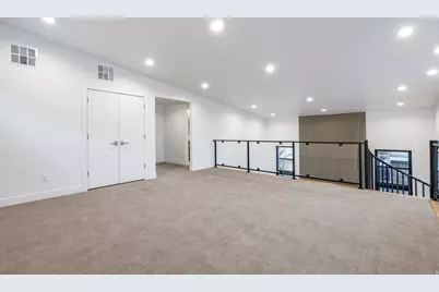 664 N East Capitol St, Salt Lake City, UT 84103 - Photo 12