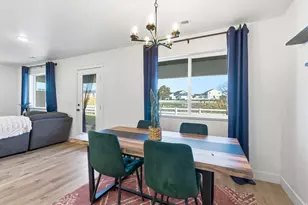 1664 W 2975 S, Syracuse, UT 84075 - Photo 12