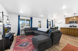 1664 W 2975 S, Syracuse, UT 84075 - Photo 8