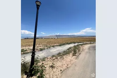 2545 N Weekley Rd #22, Eagle Mountain, UT 84005 - Photo 1