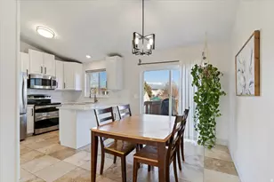 2266 N 2290 W, Clinton, UT 84015 - Photo 10