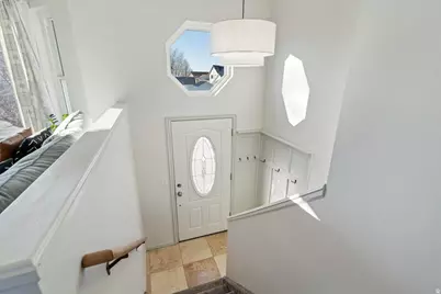 2266 N 2290 W, Clinton, UT 84015 - Photo 4