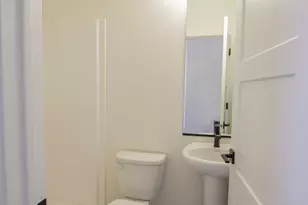 112 Shoppman, Page, AZ 86040 - Photo 20