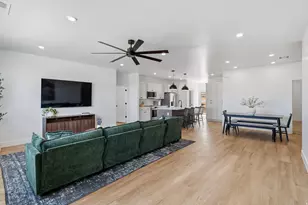 112 Shoppman, Page, AZ 86040 - Photo 4