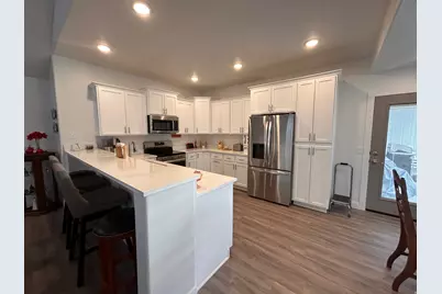 9534 S 3450 W #D, South Jordan, UT 84095 - Photo 4