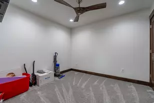 10445 W 14000 S, Axtell, UT 84621 - Photo 22