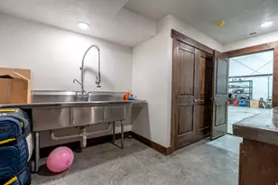 10445 W 14000 S, Axtell, UT 84621 - Photo 8