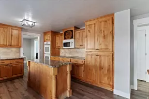 266 E 3250 N, North Ogden, UT 84414 - Photo 6