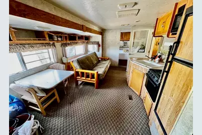 33 Rosie Ln, Monticello, UT 84535 - Photo 10