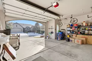 2203 E Fair Winns Ln, Draper, UT 84020 - Photo 24