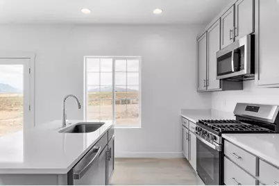 533 W Williams Ln, Grantsville, UT 84029 - Photo 12