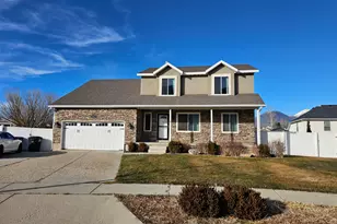 1627 S 3050 E, Spanish Fork, UT 84660 - Photo 2