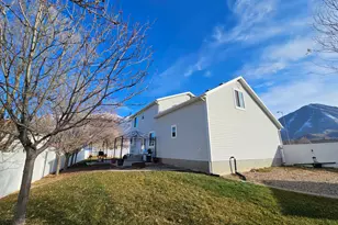 1627 S 3050 E, Spanish Fork, UT 84660 - Photo 6