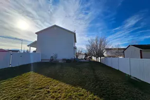 1627 S 3050 E, Spanish Fork, UT 84660 - Photo 12