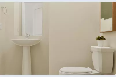 914 W 1600 S #135, Clearfield, UT 84015 - Photo 8