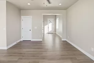 1467 S 240 W, Tremonton, UT 84337 - Photo 16