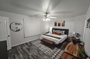 300 E 300 N, Kanab, UT 84741 - Photo 6