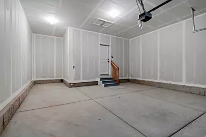 799 W Halvorsen Pkwy, Saratoga Springs, UT 84045 - Photo 10