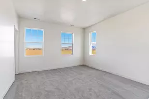 799 W Halvorsen Parkway, Saratoga Springs, UT 84045 - Photo 8