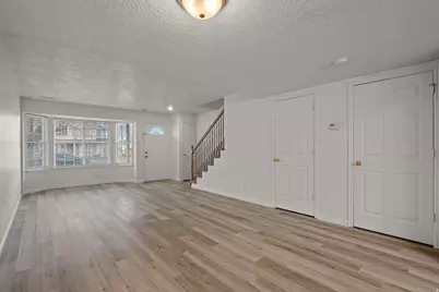 2713 S Centerbrook Dr, West Valley, UT 84119 - Photo 4