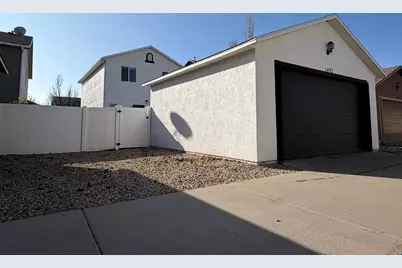 1492 Mare Dr, Farmington, UT 84025 - Photo 24