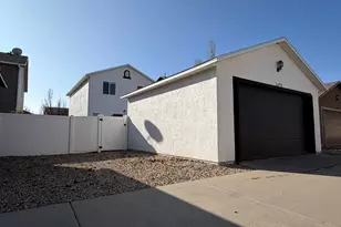 1492 Mare Dr, Farmington, UT 84025 - Photo 24