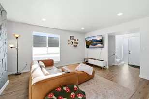 529 E Delno Cir, Millcreek, UT 84107 - Photo 2