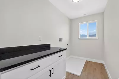 5776 S Tripp Ln W, Murray, UT 84123 - Photo 28