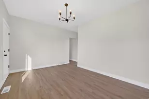 5776 S Tripp Ln W, Murray, UT 84123 - Photo 10