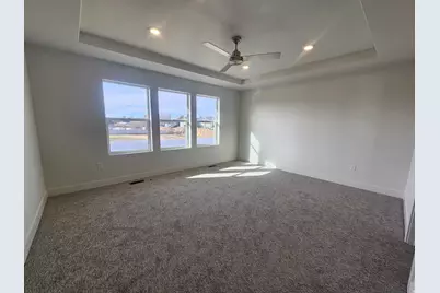 1679 S 3875 W #401, Taylor, UT 84401 - Photo 14