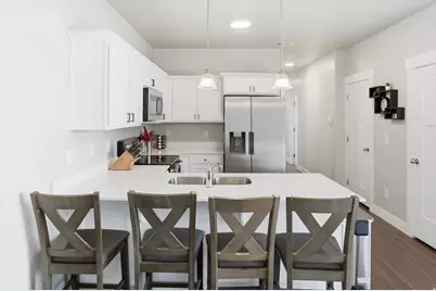 338 W 460 N #M303, Vineyard, UT 84059 - Photo 10