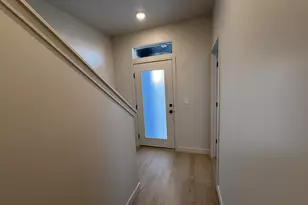 828 W Ivywell Ln, North Salt Lake, UT 84054 - Photo 6