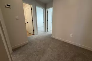 828 W Ivywell Ln, North Salt Lake, UT 84054 - Photo 14