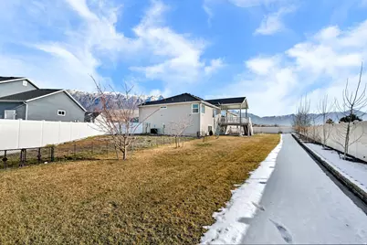 3785 N 2525 W, Farr West, UT 84404 - Photo 36