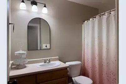 124 E Andrews Ln N, Providence, UT 84332 - Photo 18