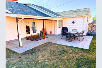 746 W 3200 S, Bountiful, UT 84010 - Photo 2