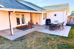 746 W 3200 S, Bountiful, UT 84010 - Photo 2