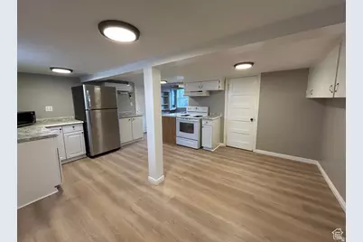 330 E 300 N, Price, UT 84501 - Photo 20