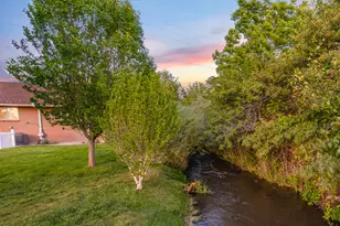 10861 N Panorama Dr, Highland, UT 84003 - Photo 24