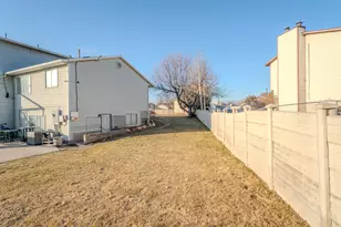 7529 S Springbrook Dr W, West Jordan, UT 84084 - Photo 38