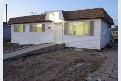 4094 W 5820 S, Kearns, UT 84118 - Photo 2