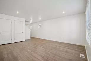 1895 N Blue Iris Ave, Tooele, UT 84074 - Photo 4