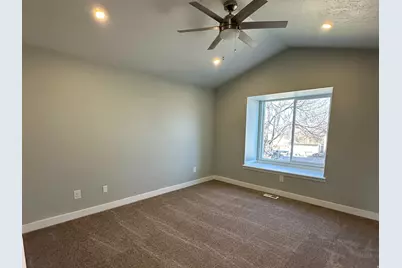 3285 S 5565 W, West Valley, UT 84120 - Photo 32
