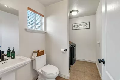 1052 S Cove Dr E, Springville, UT 84663 - Photo 12